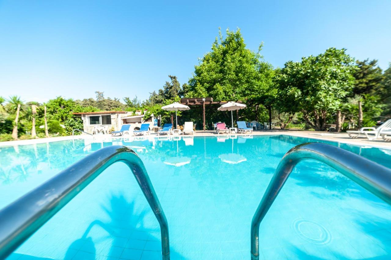 Artemis Studios - Pool And Garden Коскіну Екстер'єр фото