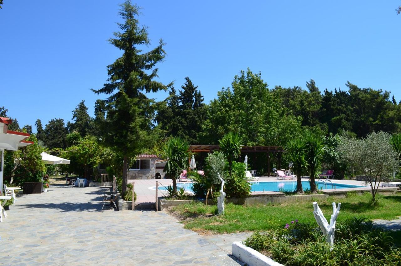 Artemis Studios - Pool And Garden Коскіну Екстер'єр фото